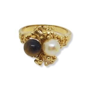 CCI 1970s GOLDPLATED BRUTALIST STYLE RING SET WITH FAUX PEARL & TIGERS EYE